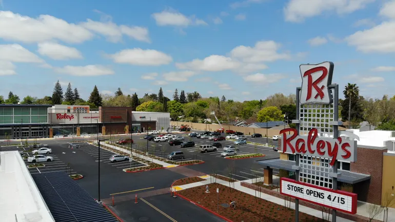Raley's Companies宣布再关四店,涉及两大品牌