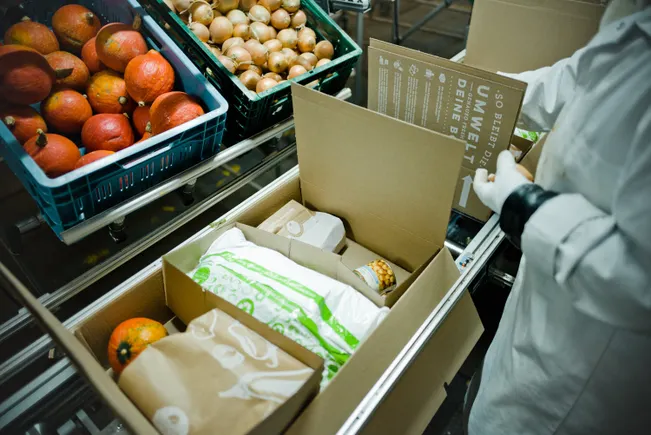 HelloFresh借助机器人部署将冷链履约SKU容量提升5倍